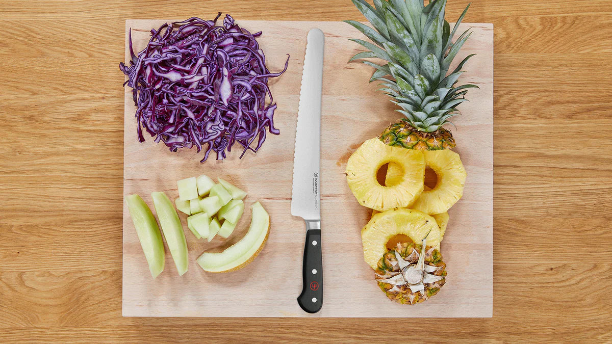 SUPER SLICER SCALLOPED EDGE 26CM